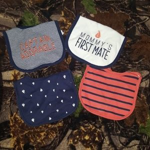 4 infant Bibs